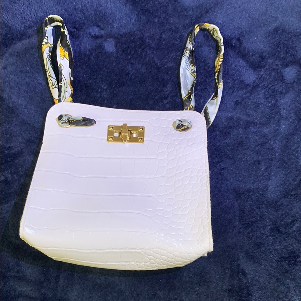 Elegant White Croc-Embossed Handbag